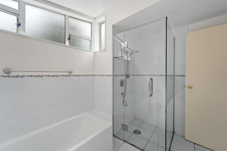 2/17 Infidel Place Torbay_12