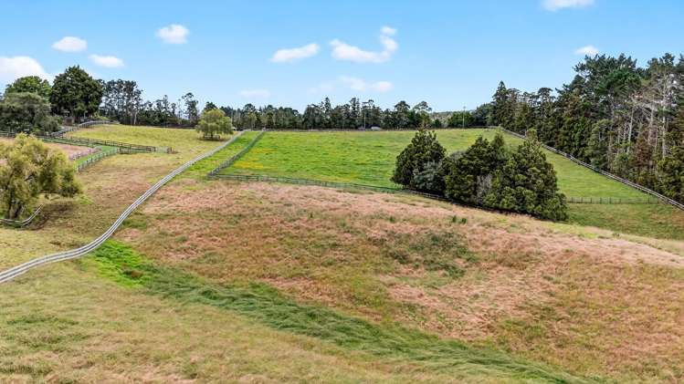 11 Tawa Road Kumeu_36