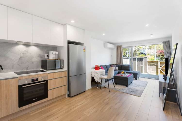 1B Sirius Place Botany Downs_3