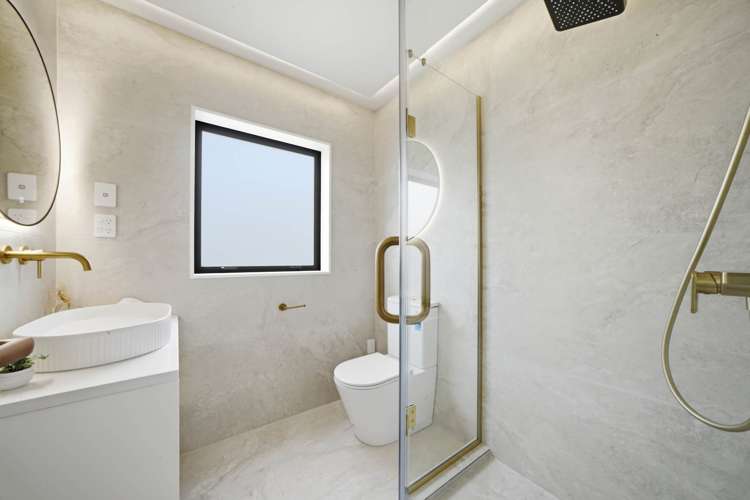 46B Range View Road Mt Albert_19