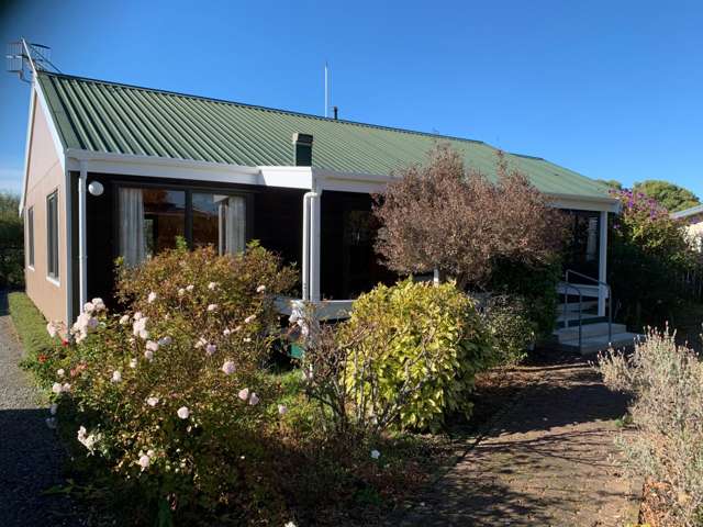 3 Oxford Street, Marton