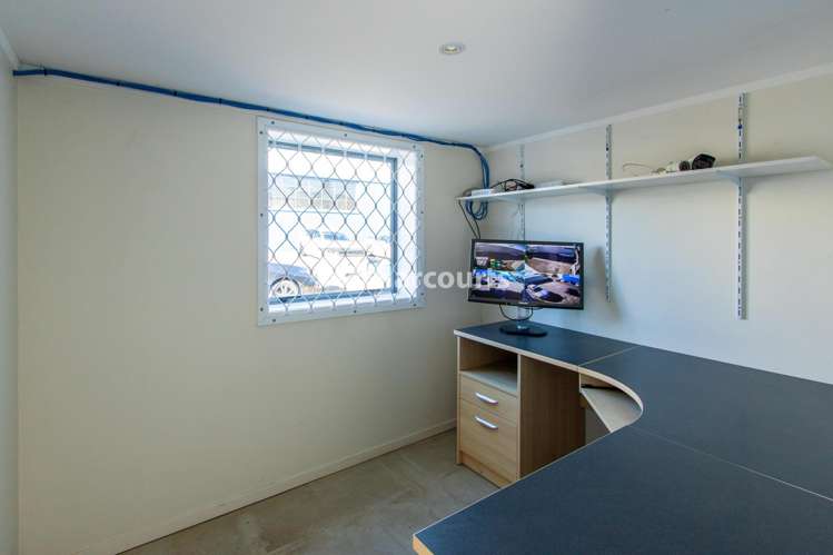 Tenancy 3/749 Beach Road Browns Bay_6
