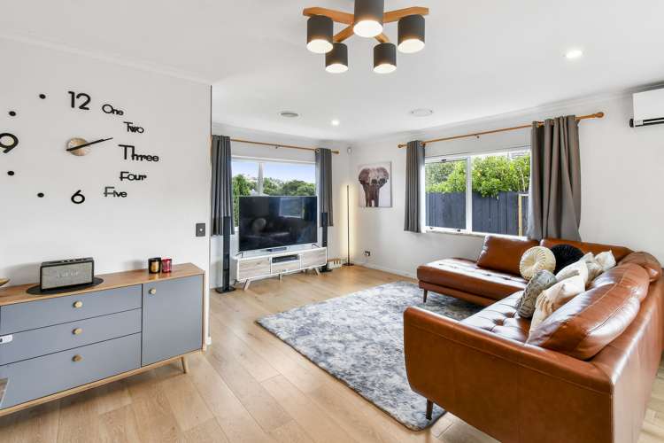 27 Teelin Place Flat Bush_5