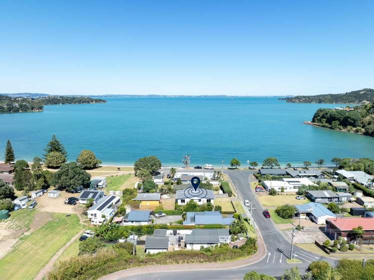 5 Blake Street Surfdale_1