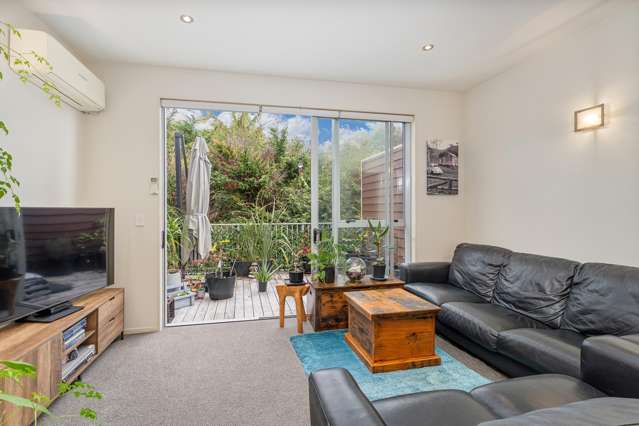 48/18 Eyre Street Whitianga_3