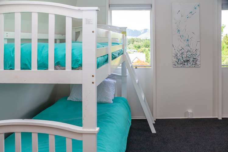 8 Chalet Crescent Hanmer Springs_13