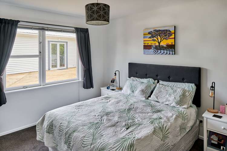 78 Grays Road Camborne_6