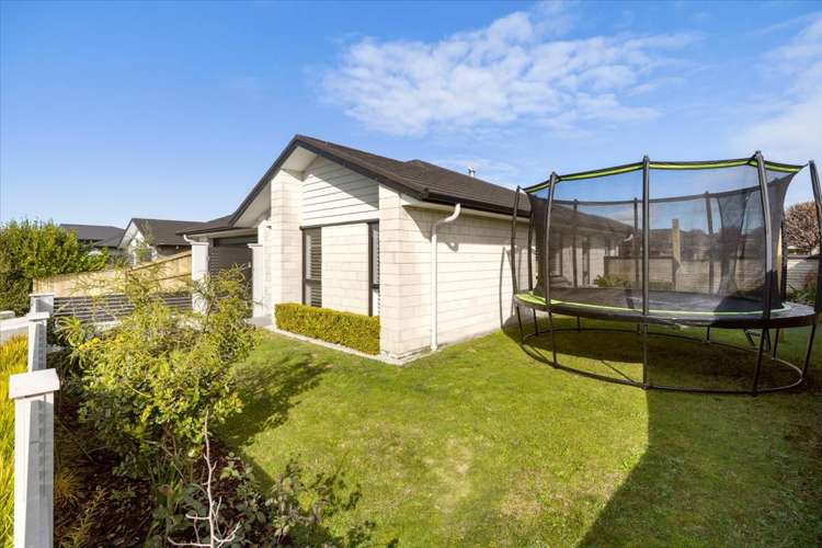 87 Puhirake Crescent Pyes Pa_22