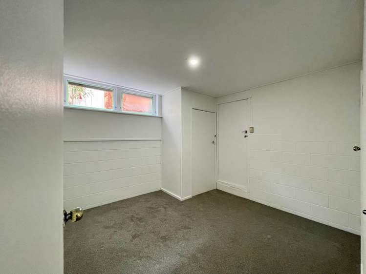 16 Kay Drive Blockhouse Bay_23