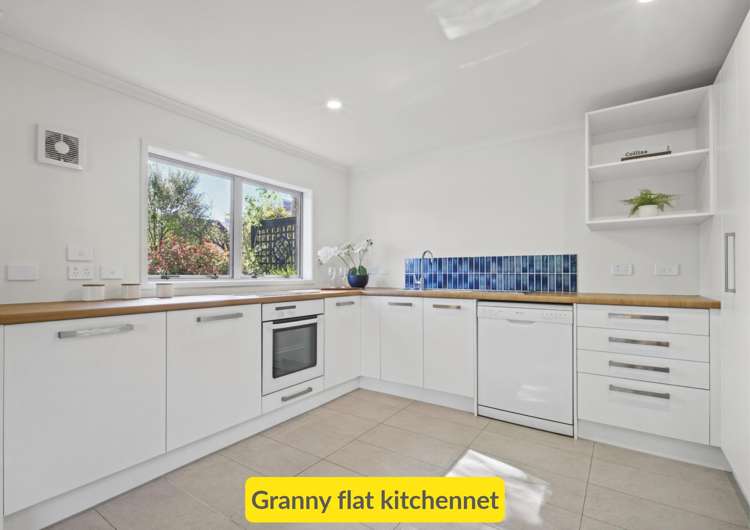 10 Juliet Avenue Howick_26