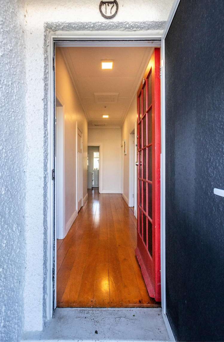 17 West View Road_2