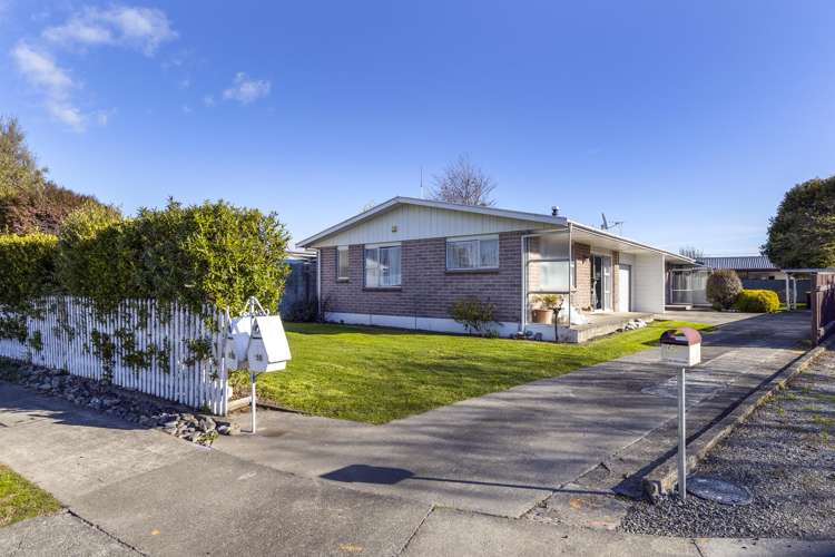 15b Newbourne Crescent Redwoodtown_29