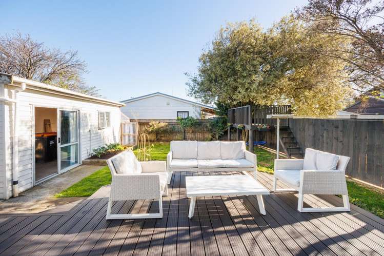 22 Matipo Street Takaro_28