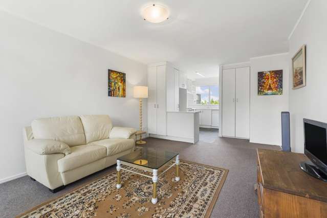 2/174 Birkdale Road Birkdale_4