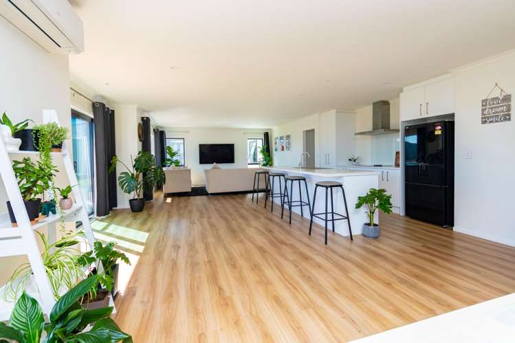 12 Corsica Court Fitzherbert_12