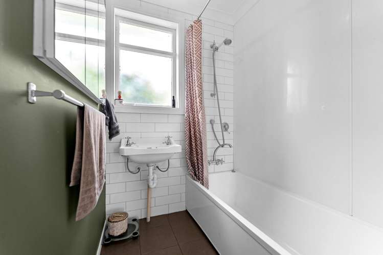 93 Porchester Road Papakura_10