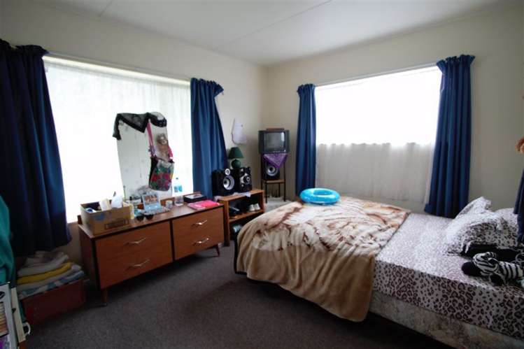 19 Kendal Grove Wainuiomata_5