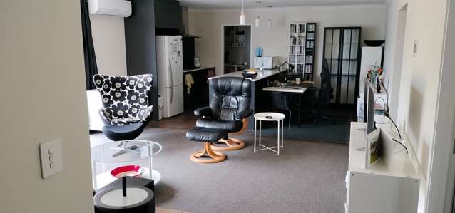 6A Macrocarpa Lane Carterton_2