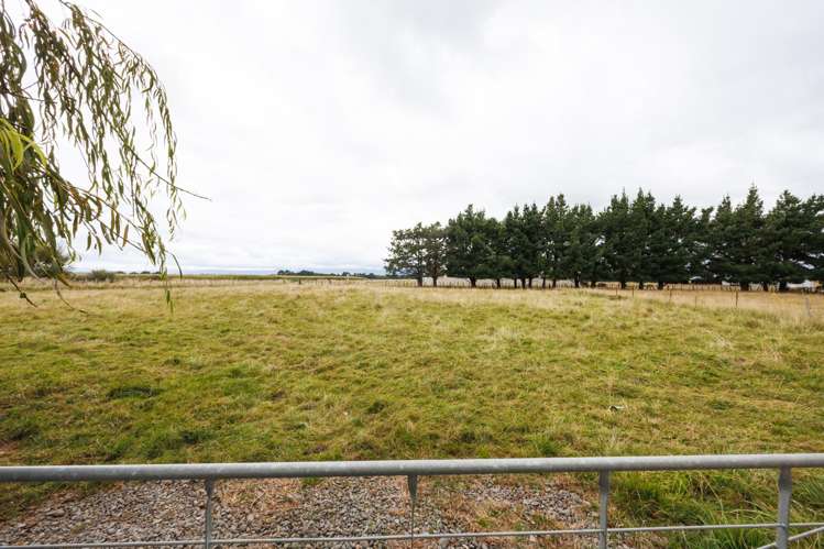 808 Kimbolton Road Feilding_11