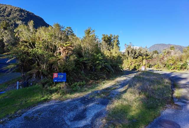 25 Kamahi Crescent Franz Josef Glacier_1