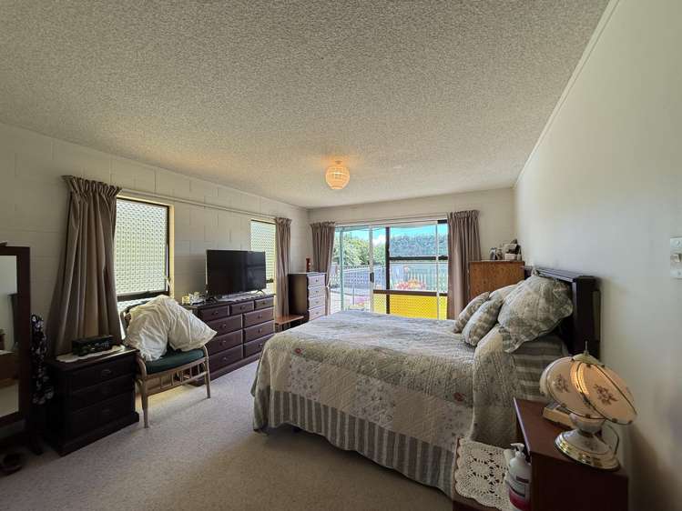 7 Joll Street Waitara_16