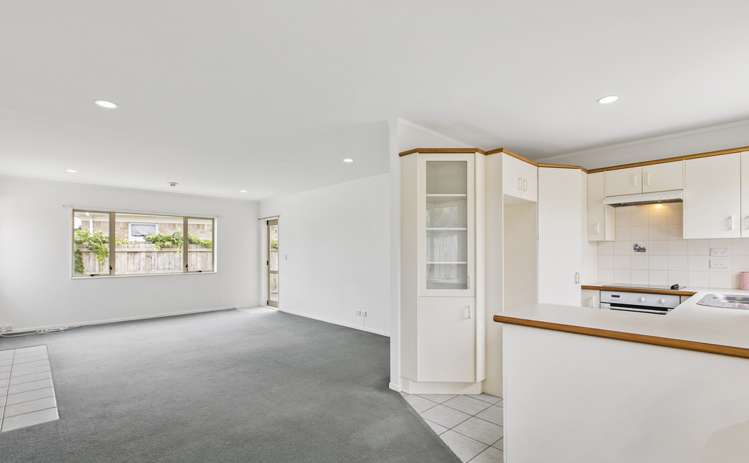 2 Edinburgh Avenue Rosehill_5