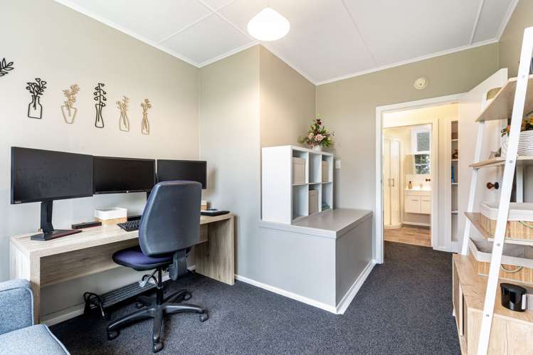 1 Tui Terrace Tawa_9