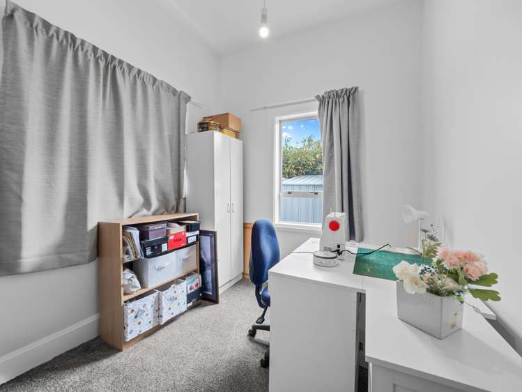 9 Alford Forest Road Allenton_12