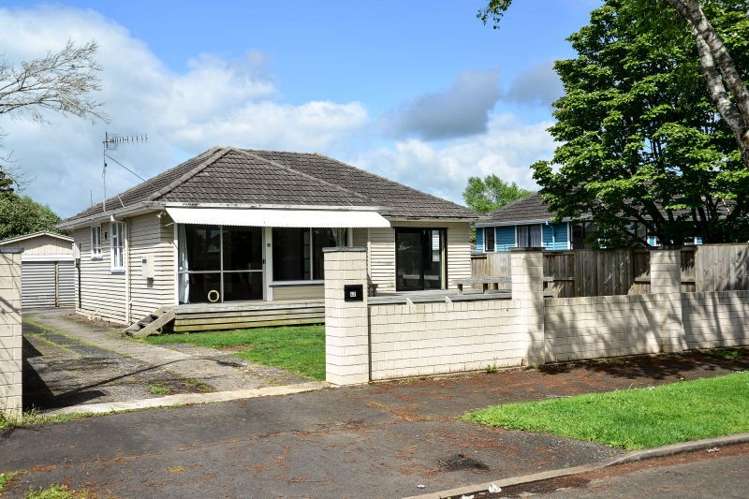 42 Montgomery Crescent_1