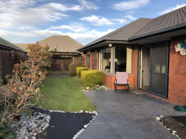 2/5 Murfitt Place Sockburn_17