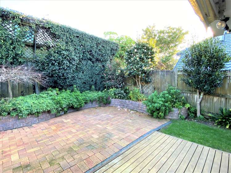 2/22 Corunna Road Milford_17