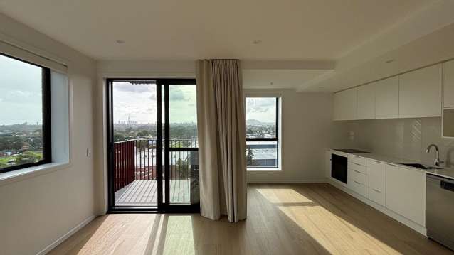 403/2B Te Ara Taurapa Point Chevalier_2