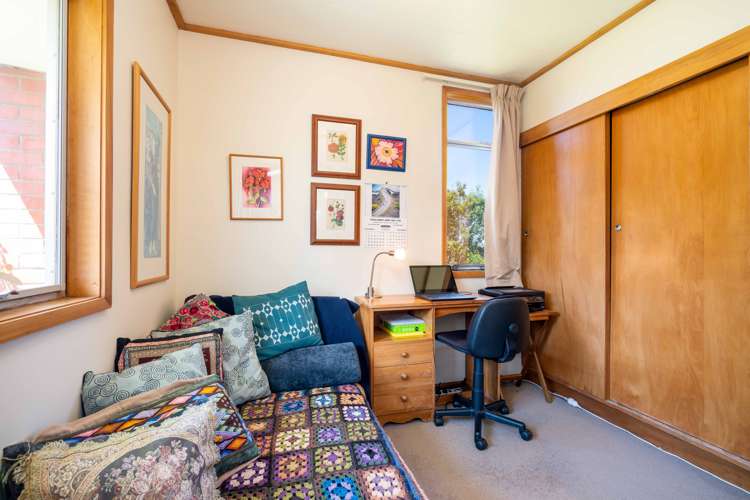 3 Aytoun Street Shiel Hill_7