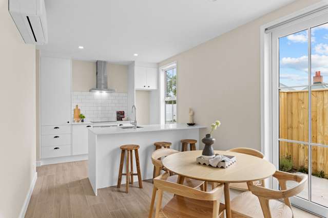 1 Waitikiri Drive Parklands_2