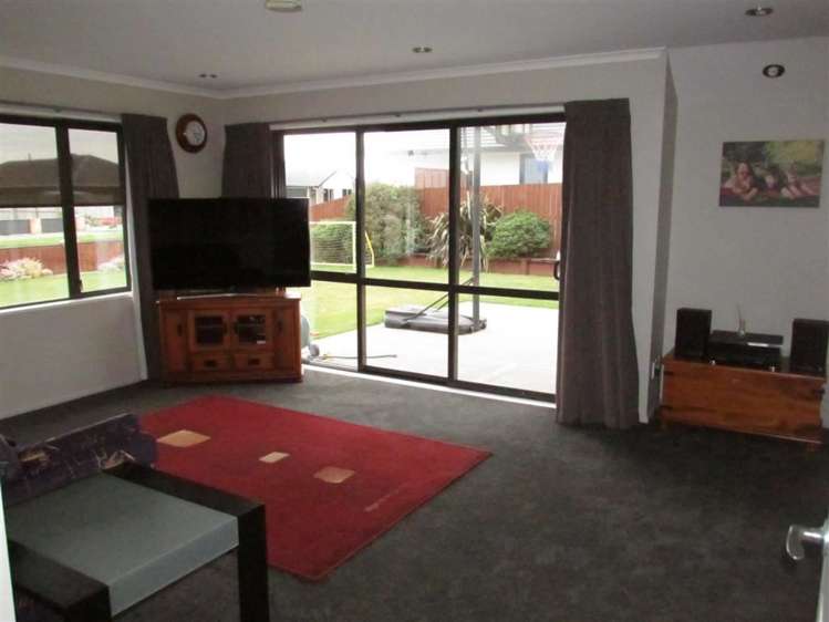 2 Ashley Drive Paroa_8