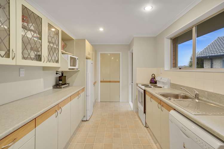 65 Oakley Crescent Hornby_5