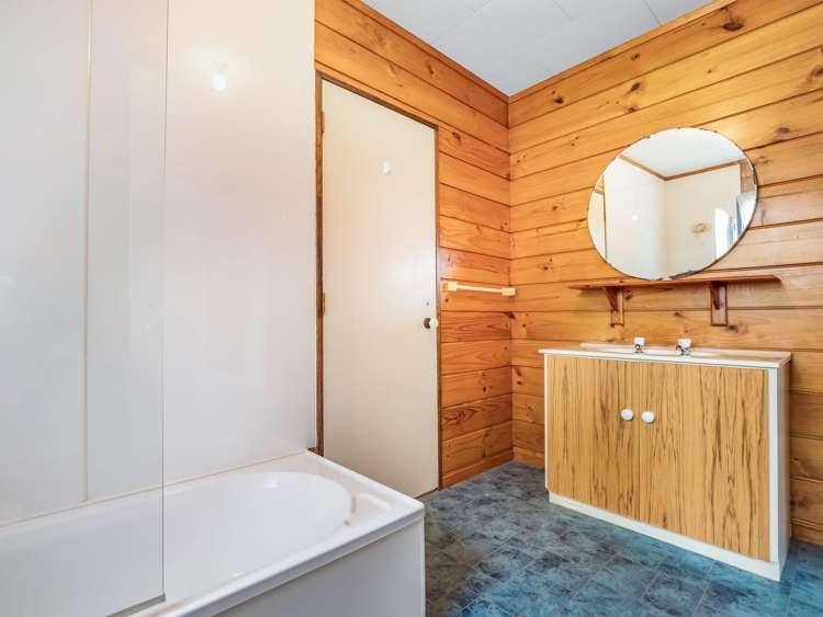 4 Bronte Place Owhata_17