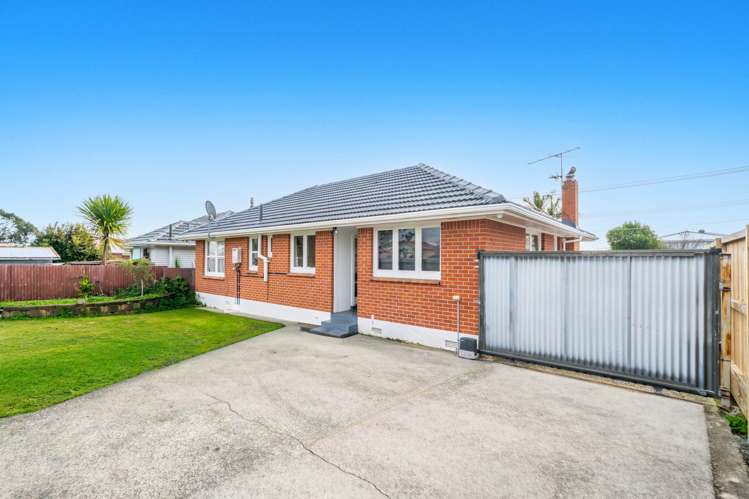 26 Clayton Road_1
