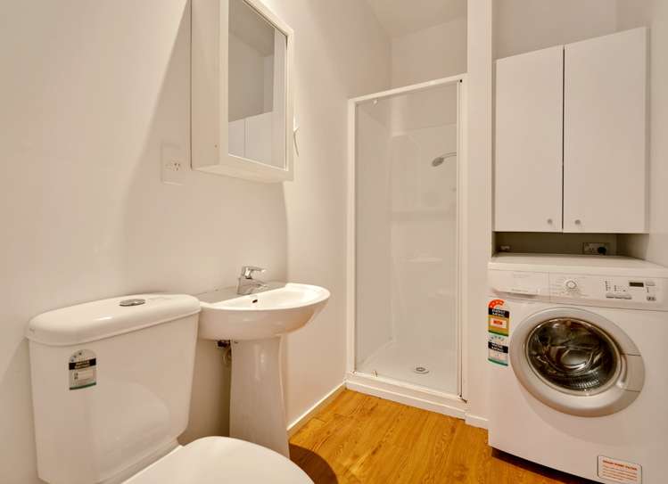 521/105 Queen Street Auckland Central_9