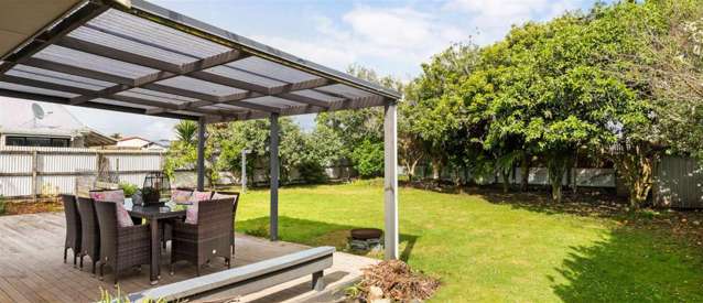 Affordable Family Living on a Generous Section