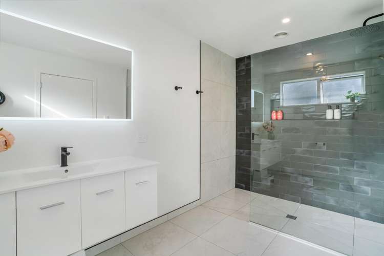 51 Sinclair Road Browns_14