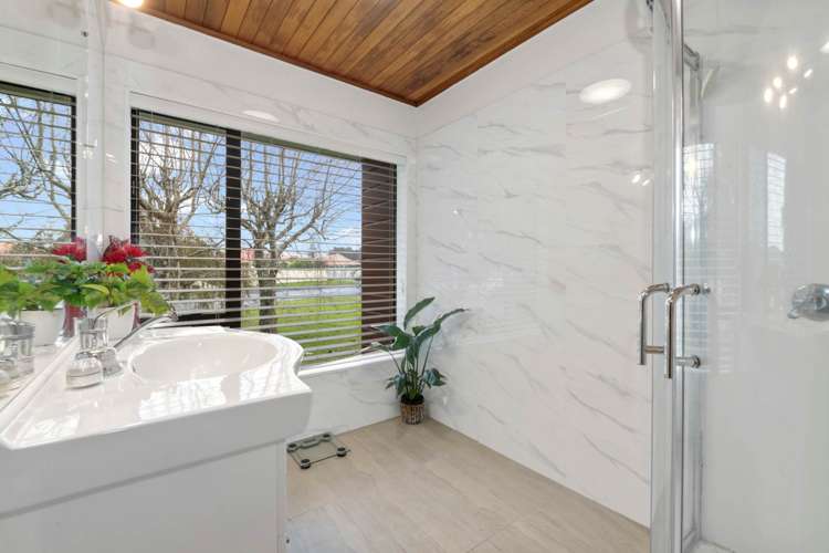 26 Settlers Grove Orewa_9
