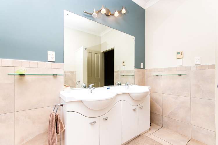 212 Onehunga Road Bay View_16