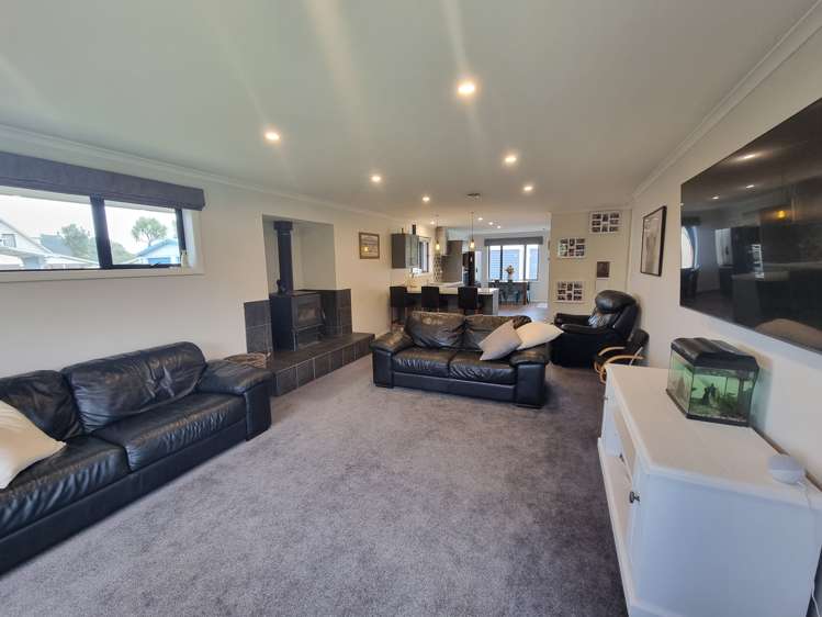 432 Main South Road Paroa_5