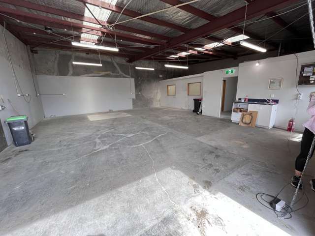 Unit 2, 79 Brisbane Street Sydenham_1