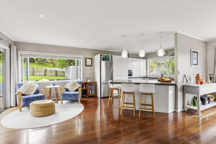 26 Coromandel Crescent Mairangi Bay_2
