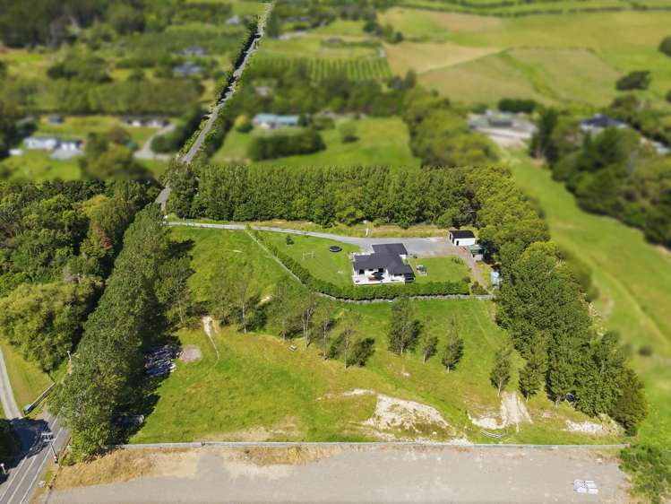 6 Hadfield Road Peka Peka_43