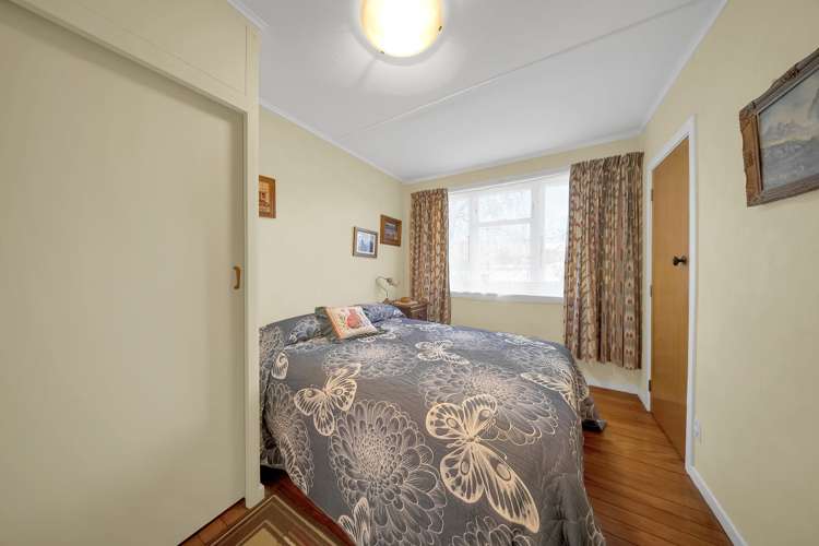 12 Mararoa Drive Manapouri_7