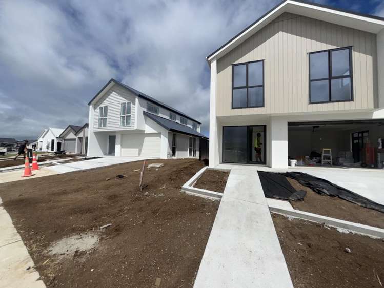 15A Rose Leigh Drive 11373_0