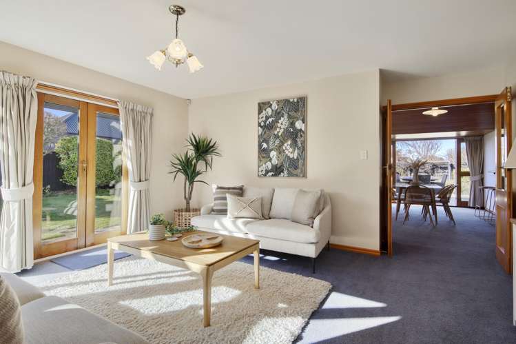 49b Regency Crescent Redwood_15